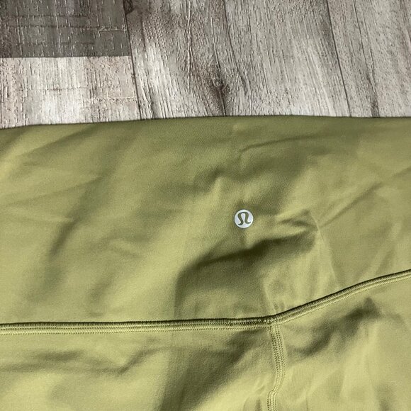 Lululemon Athletic Align HR Crop Yoga Pants Bronze Green NWT Women’s Size 18 - Picture 4 of 6